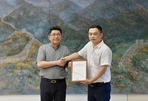 1589436068658023028.jpg 微1.jpg